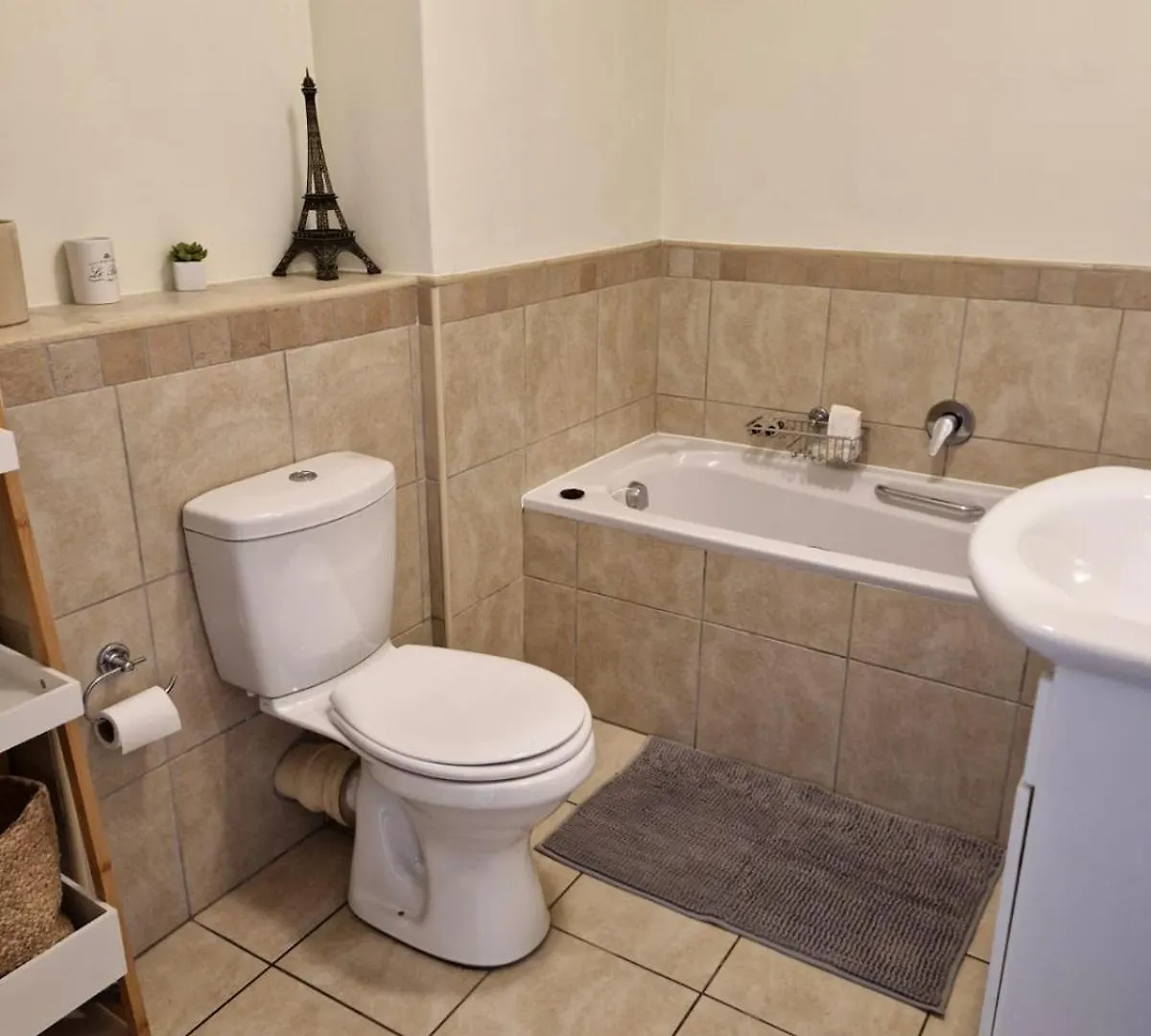 Island Club Apartment In Century City - 305 Ibiza Cape Town